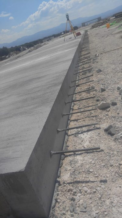 Dökümü tamamlanmış açık saha betonu