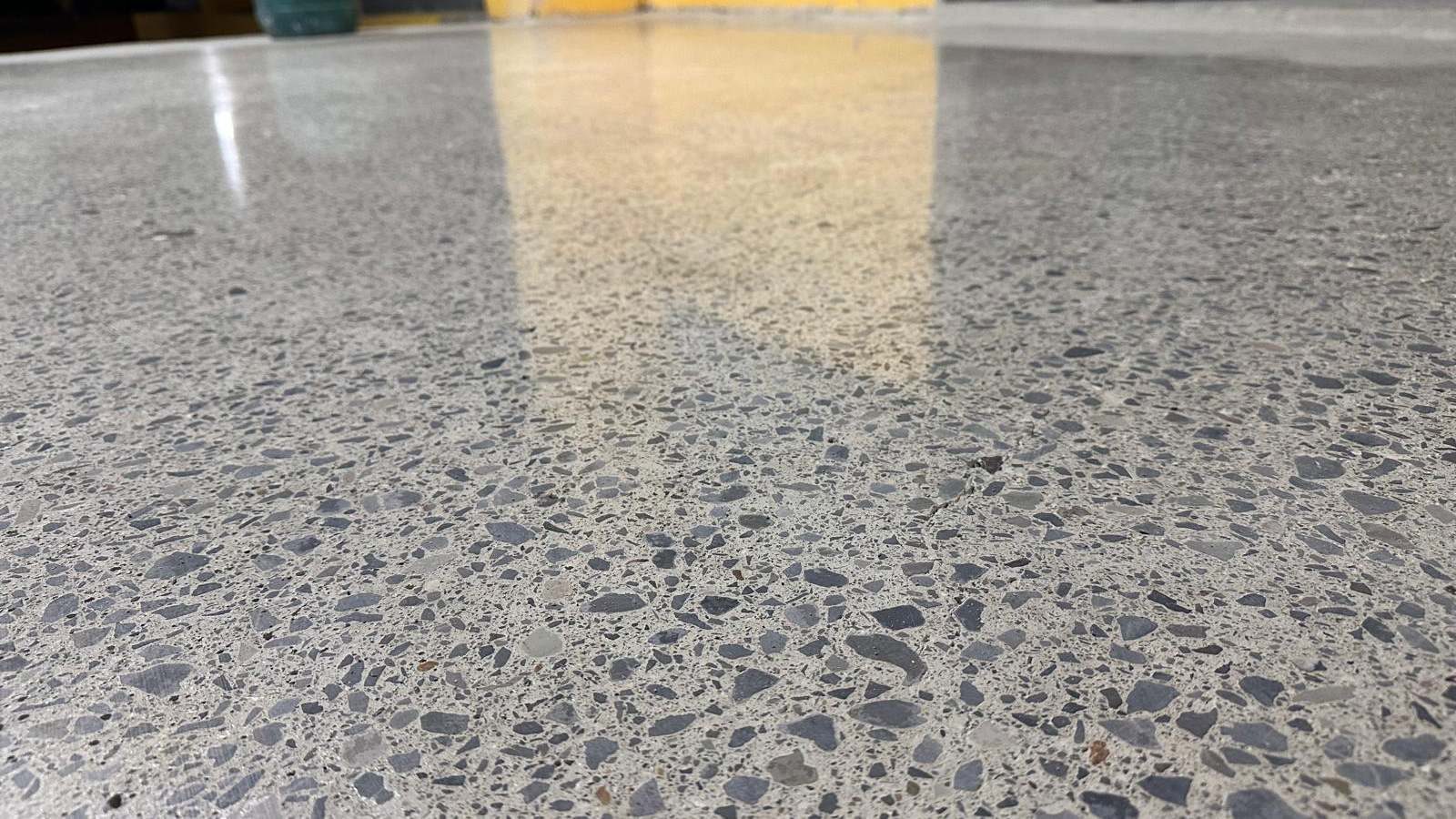 Gaziosmanpaşa Zemin Onarımı ve Beton Parlatma